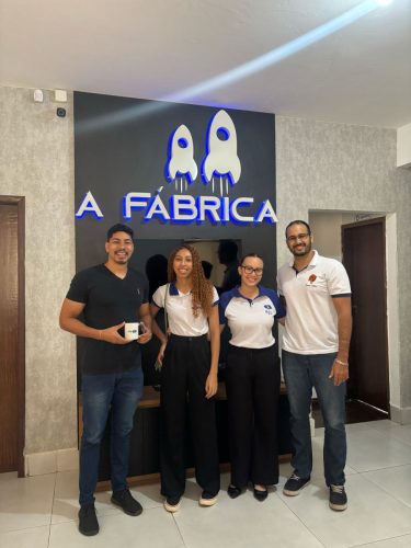 Visita da Empresa Júnior de Administração da Unimontes na Aceleradora A Fábrica